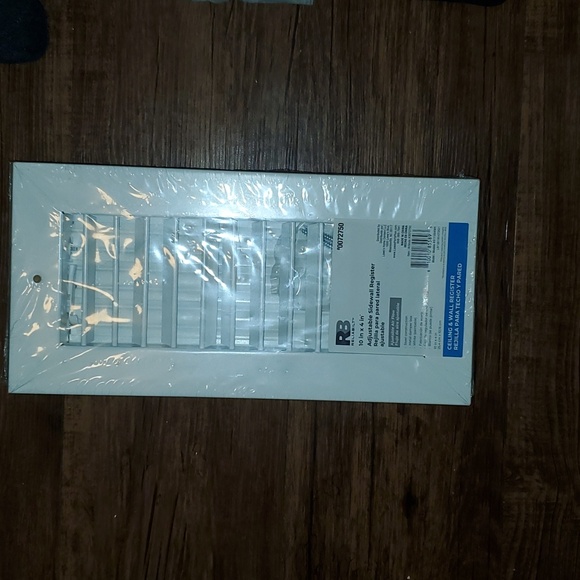 New Reliabilt 10 X 4 White Steel Construction Register w/metal Damper Box - Picture 1 of 5
